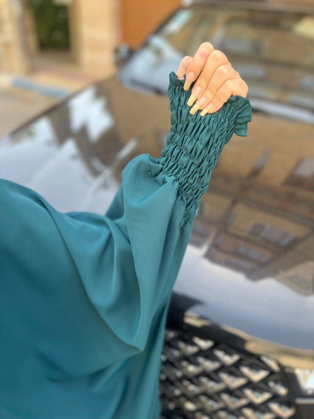 مانتو عبایی کرپ مدل طیلا
