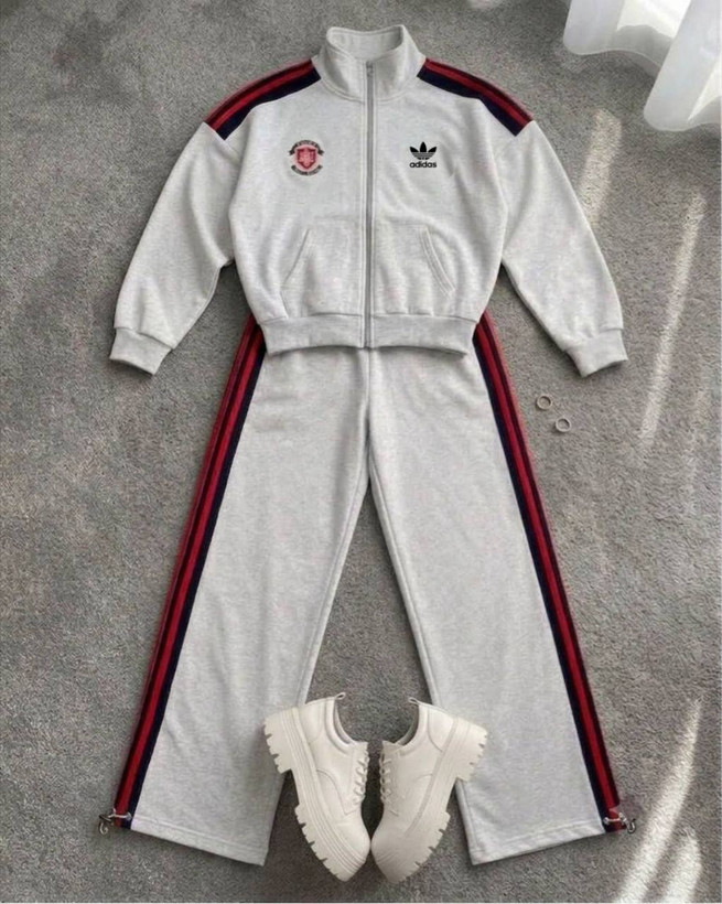 ست دوتیکه سوئیشرت و شلوار ترکیبی ADIDAS